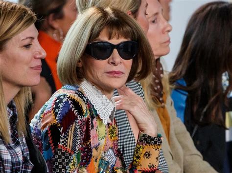 anna wintour bez okularów